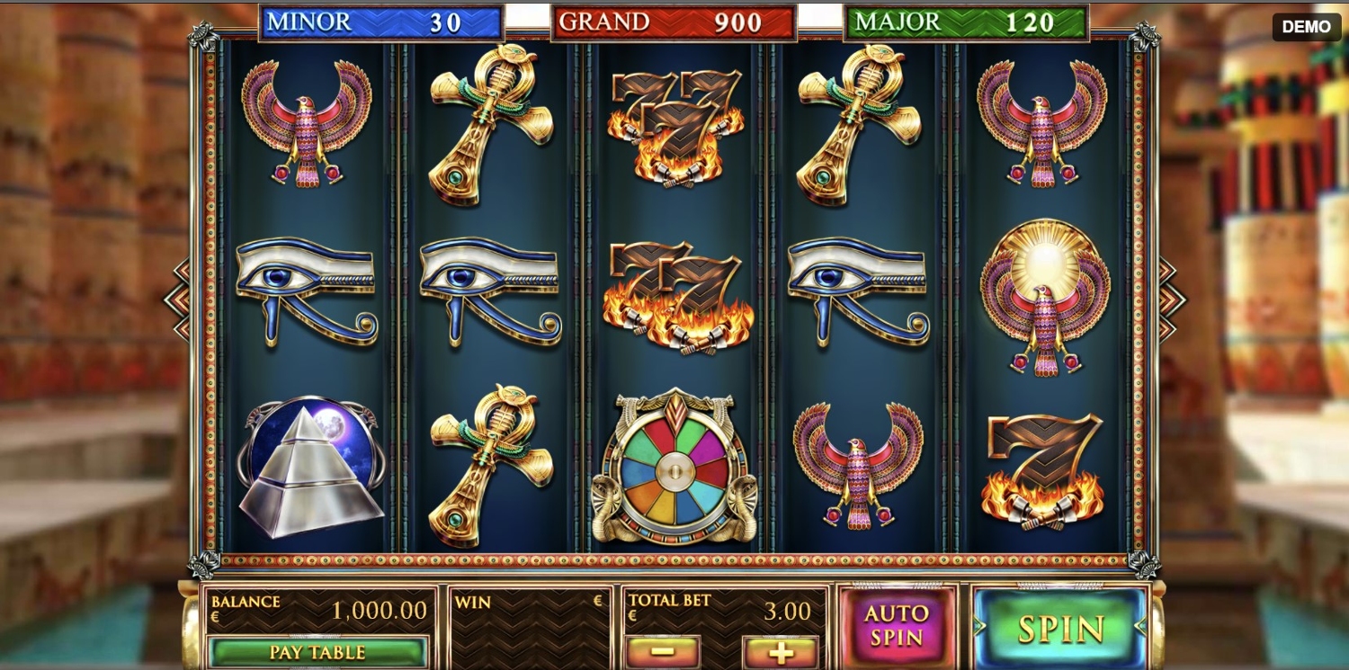 Guardians of Luxor Slot Gameplay