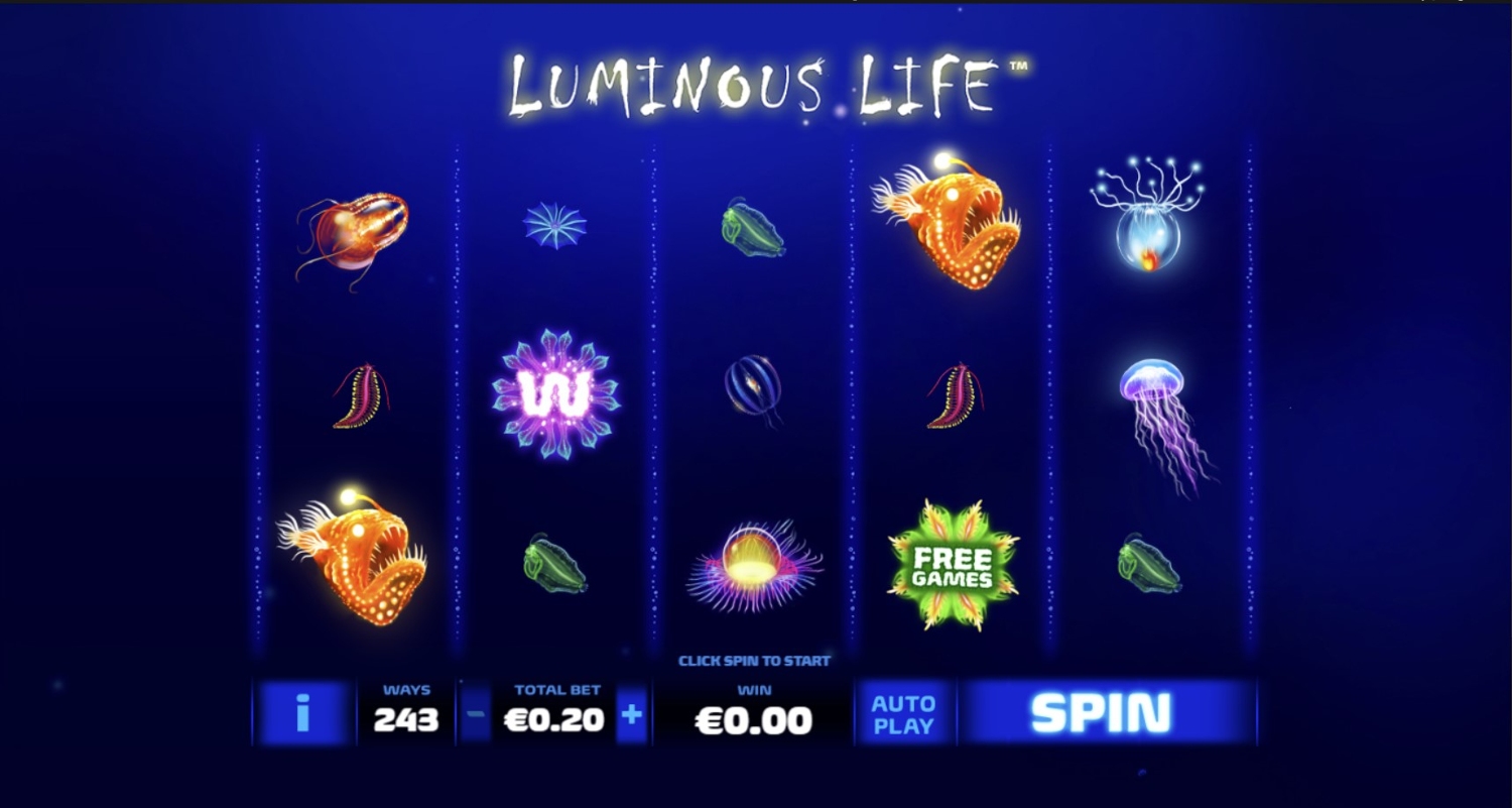 Luminous Life Gameplay Image
